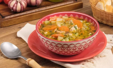 receitas de sopa para emagrecer