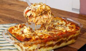 Como fazer Arroz de Forno à Parmegiana: Uma Deliciosa e Prática Receita