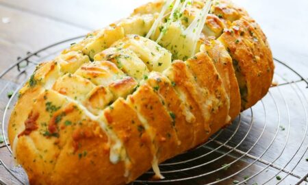 Aprenda a Fazer um Delicioso Pão de Alho no Micro-ondas